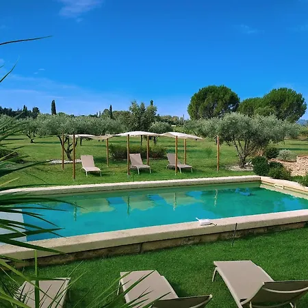 Magnifique Mas Avec Piscine A 5 Minutes D'uzes *