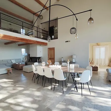 Magnifique Mas Avec Piscine A 5 Minutes D'uzes * Montaren-et-Saint-Médiers