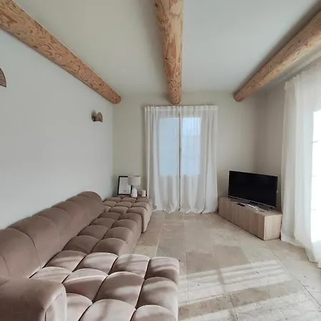 Magnifique Mas Avec Piscine A 5 Minutes D'uzes Villa
