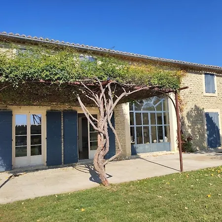 Vila Magnifique Mas Avec Piscine A 5 Minutes D'uzes Montaren-et-Saint-Médiers