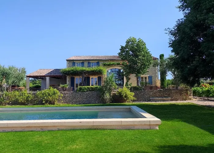 Magnifique Mas Avec Piscine A 5 Minutes D'uzes