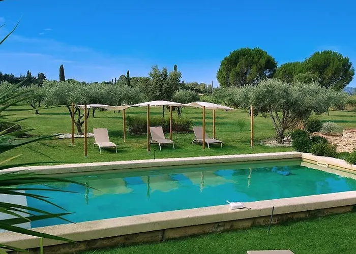Magnifique Mas Avec Piscine A 5 Minutes D'uzes *