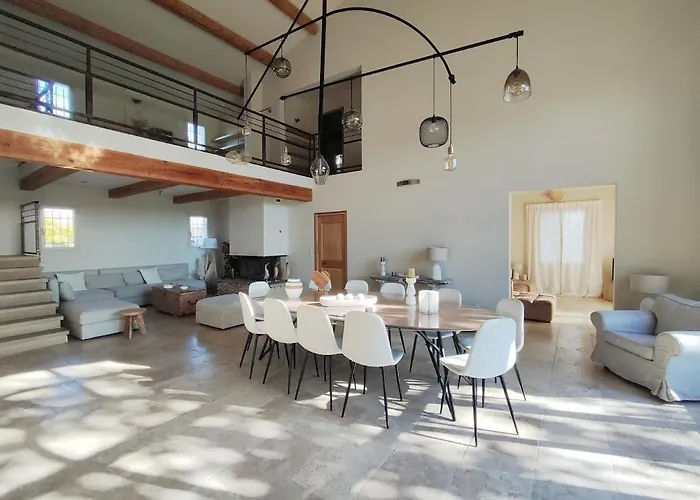 Magnifique Mas Avec Piscine A 5 Minutes D'uzes * Montaren-et-Saint-Médiers