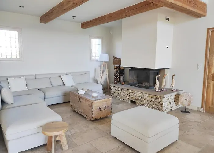 Vila Magnifique Mas Avec Piscine A 5 Minutes D'uzes *